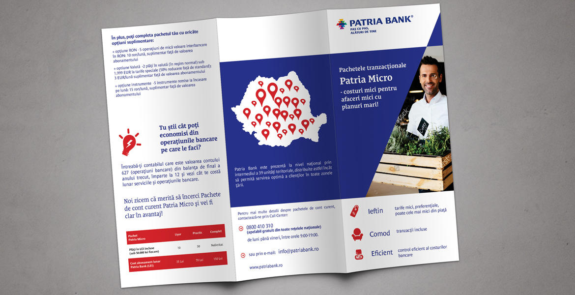 Design flyer trifold-0